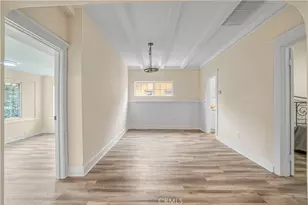 710 W 49th Pl, Los Angeles, CA 90037 - Photo 7