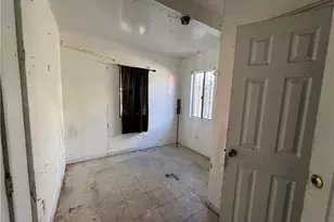 8511 Maie, Los Angeles, CA 90001 - Photo 13