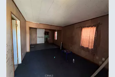 8511 Maie, Los Angeles, CA 90001 - Photo 5