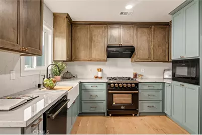 70 Saint Joseph Ave, Long Beach, CA 90803 - Photo 19