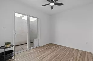 715 W 104th St, Los Angeles, CA 90044 - Photo 19