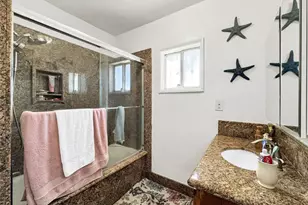 113 N 19th St, Montebello, CA 90640 - Photo 11