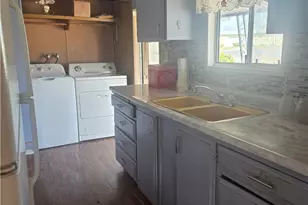 1324 N Citrus Ave, Covina, CA 91722 - Photo 3