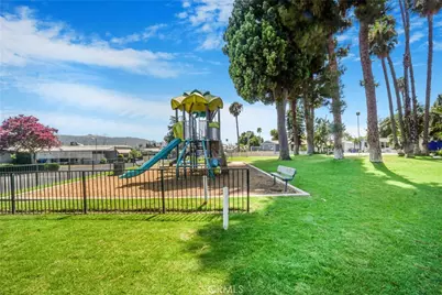 12700 Elliott, El Monte, CA 91732 - Photo 17