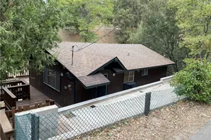 24924 Saxon Dr, Crestline, CA 92325 - Photo 29
