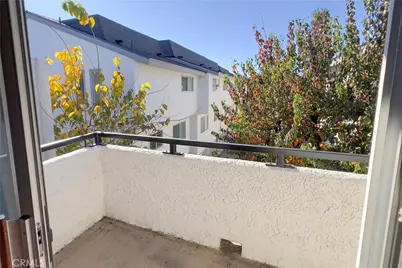 12334 Chandler #C, Valley Village, CA 91607 - Photo 37