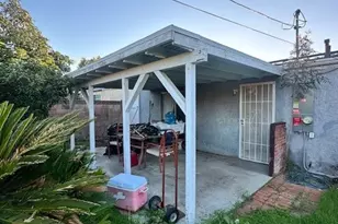 27220 Marchland, Canyon Country, CA 91351 - Photo 5