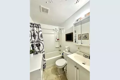 27220 Marchland, Canyon Country, CA 91351 - Photo 11