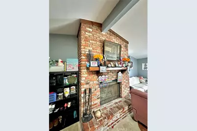 27220 Marchland, Canyon Country, CA 91351 - Photo 7