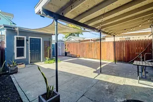 8241 Alix, Los Angeles, CA 90001 - Photo 25