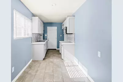 8241 Alix, Los Angeles, CA 90001 - Photo 11