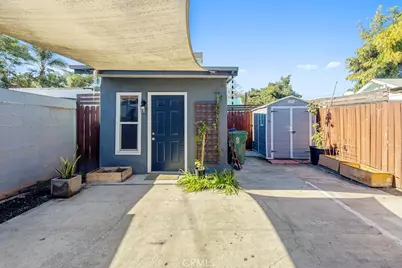 8241 Alix, Los Angeles, CA 90001 - Photo 31