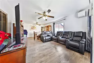 1732 E 61st, Los Angeles, CA 90001 - Photo 31