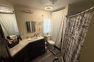 227 Palos Verdes Dr, Santa Ana, CA 92704 - Photo 35