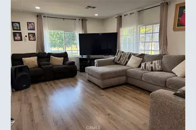 227 Palos Verdes Drive, Santa Ana, CA 92704 - Photo 9