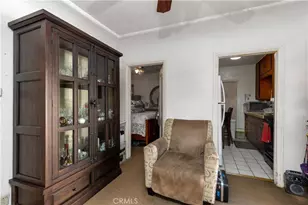 3366 Flower St, Huntington Park, CA 90255 - Photo 21