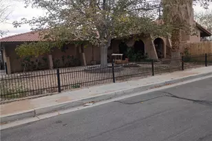 201 S Greenlawn St, Ridgecrest, CA 93555 - Photo 1