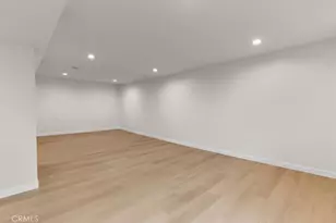 7505 Hampton Ave, West Hollywood, CA 90046 - Photo 9