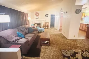 8191 Calabash, Fontana, CA 92335 - Photo 9