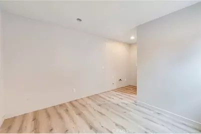 8023 Hooper Ave, Los Angeles, CA 90001 - Photo 49