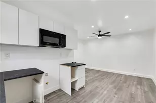 8023 Hooper Ave., Los Angeles, CA 90001 - Photo 37