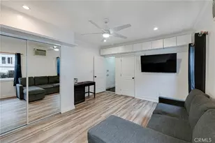 8023 Hooper Ave., Los Angeles, CA 90001 - Photo 25