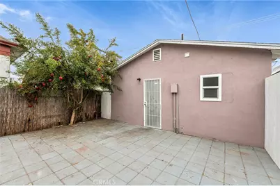 8023 Hooper Ave, Los Angeles, CA 90001 - Photo 31