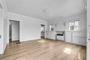 2112 S Burnside Ave, Los Angeles, CA 90016 - Photo 3