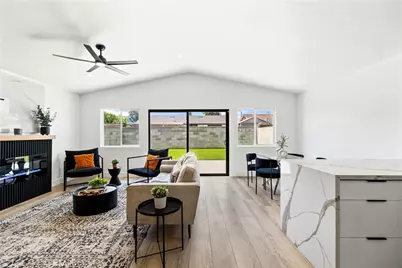 530 W Cypress, Compton, CA 90220 - Photo 7