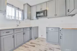 946 E 104th, Los Angeles, CA 90002 - Photo 13