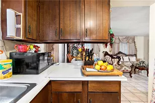 15352 Downey, Paramount, CA 90723 - Photo 11