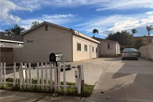 1240 E St, Corona, CA 92882 - Photo 1