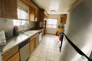 11313 Pennsylvania, South Gate, CA 90280 - Photo 5