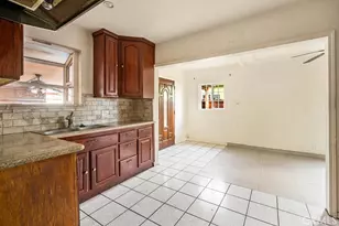 10933 Sampson Ave, Lynwood, CA 90262 - Photo 25
