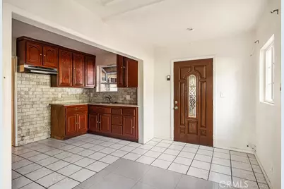 10933 Sampson Avenue, Lynwood, CA 90262 - Photo 9