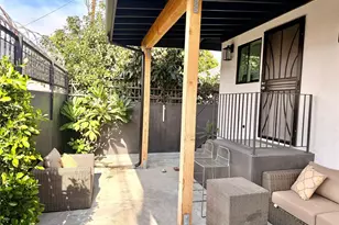 3007 3009 S Hobart, Los Angeles, CA 90018 - Photo 21