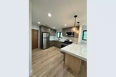 3007 3009 S Hobart, Los Angeles, CA 90018 - Photo 25