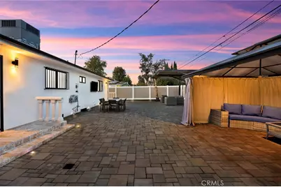 8150 Ranchito Avenue, Panorama City, CA 91402 - Photo 33