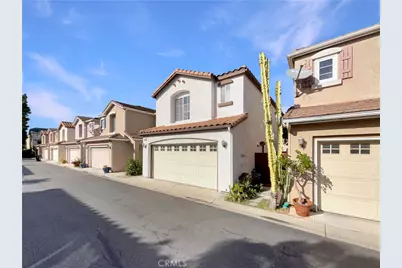 3247 Garden, Hawthorne, CA 90250 - Photo 3