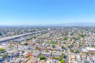 10955 S Spring St, Los Angeles, CA 90061 - Photo 31