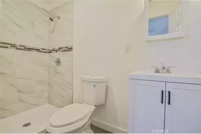 10955 S Spring Street, Los Angeles, CA 90061 - Photo 17