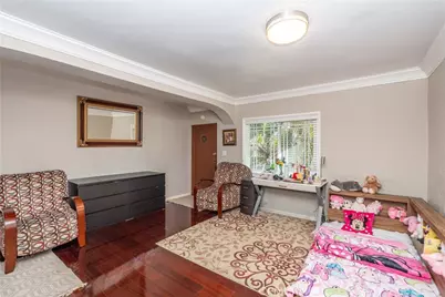 9421 Dearborn, South Gate, CA 90280 - Photo 19