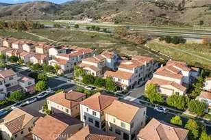 214 Elkhorn, Irvine, CA 92618 - Photo 33