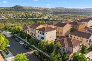 214 Elkhorn, Irvine, CA 92618 - Photo 31