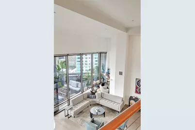 1100 Wilshire Boulevard #1705, Los Angeles, CA 90017 - Photo 27