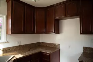 9726 Kauffman Ave, South Gate, CA 91355 - Photo 9