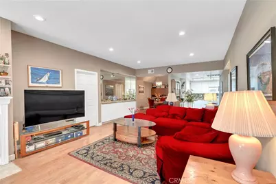 10511 Ashton #101, Los Angeles, CA 90024 - Photo 1