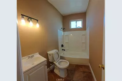 1402 E O, Wilmington, CA 90744 - Photo 21