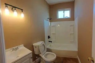 1402 E O, Wilmington, CA 90744 - Photo 21