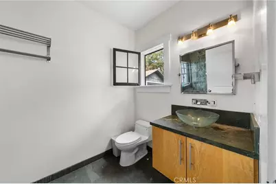 2251 Cambridge, Los Angeles, CA 90006 - Photo 23